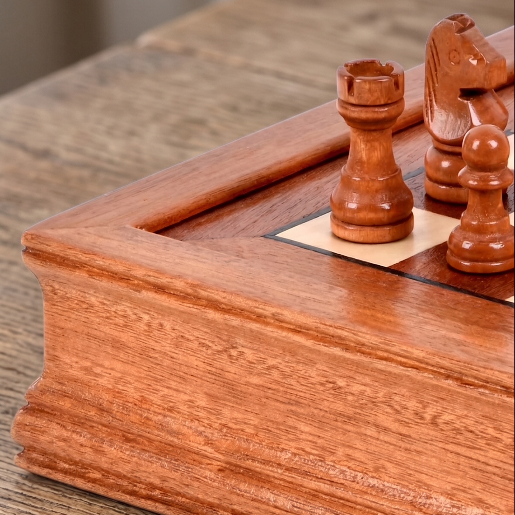 ÉCHIQUIER MAGNÉTIQUE EN BOIS D'ÉRABLE AVEC TIROIR DE RANGEMENT